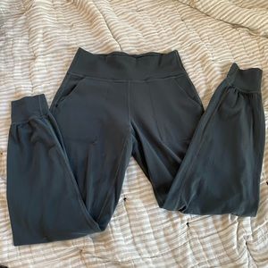 Lululemon Align joggers